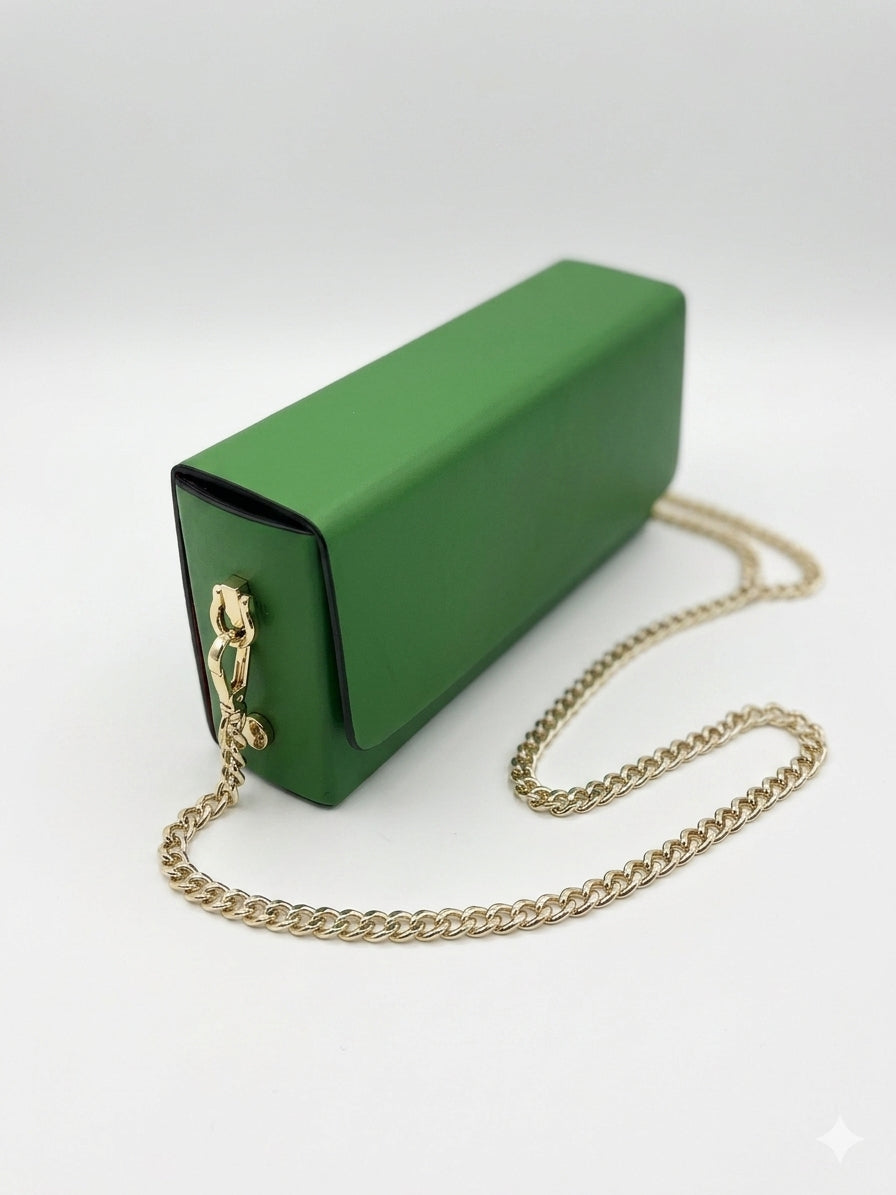 Mini Borsetta in Pelle  con Tracolla a Catena