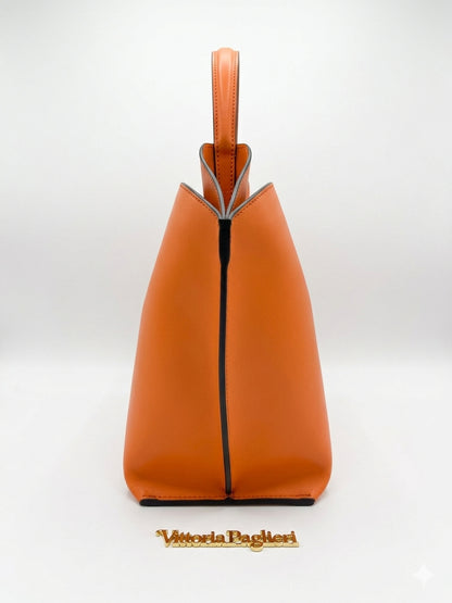 Borsa a mano in pelle liscia