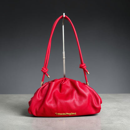 Borsa pouch in pelle martellata,