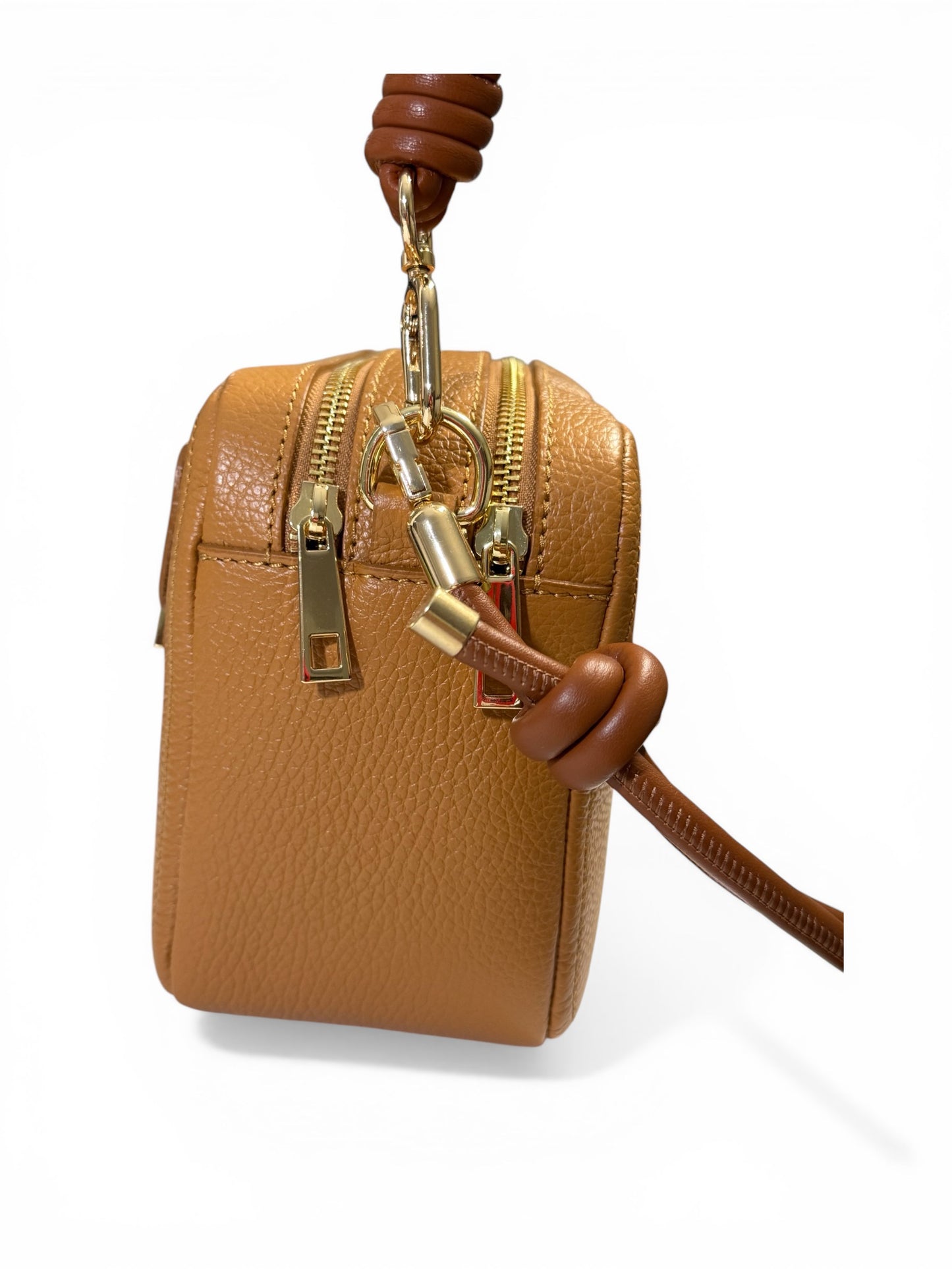 Borsa “Saponetta” doppia zip in pelle martellata